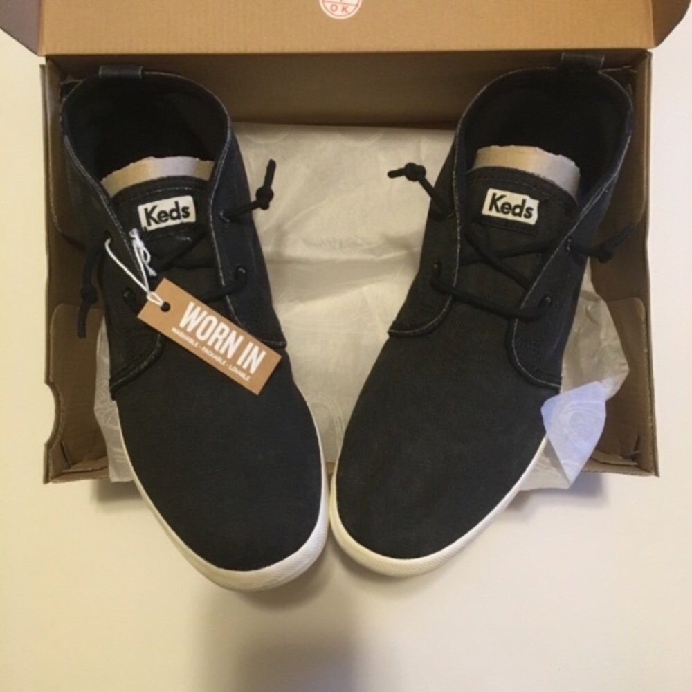 BNWB Black Keds Chillax Chukka Slip On Shoes. 7.5